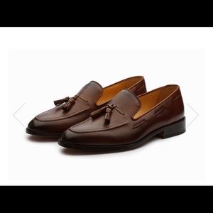 G. H. Bass tassel loafer, size 9.5